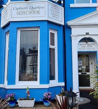 Captain'S Quarters Hotel Southport Exterior foto